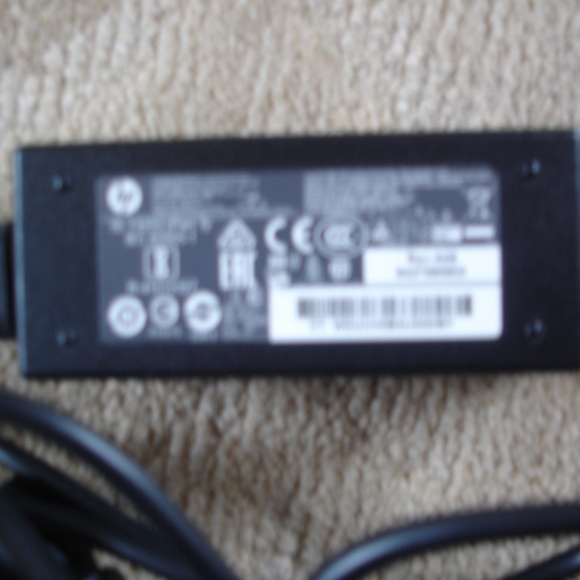 HP Laptop AC Adapter Power Supply HSTNN-LA40 Blue Tip 45W - Picture 3 of 3